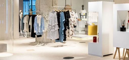 服装业遭遇倒春寒 三月纺织服装零售额加速下跌